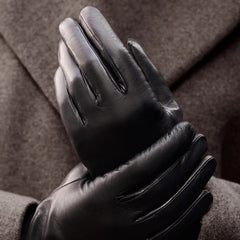 Isabel Bernard Honoré Eleanor black goatskin leather gloves IB67000-301-