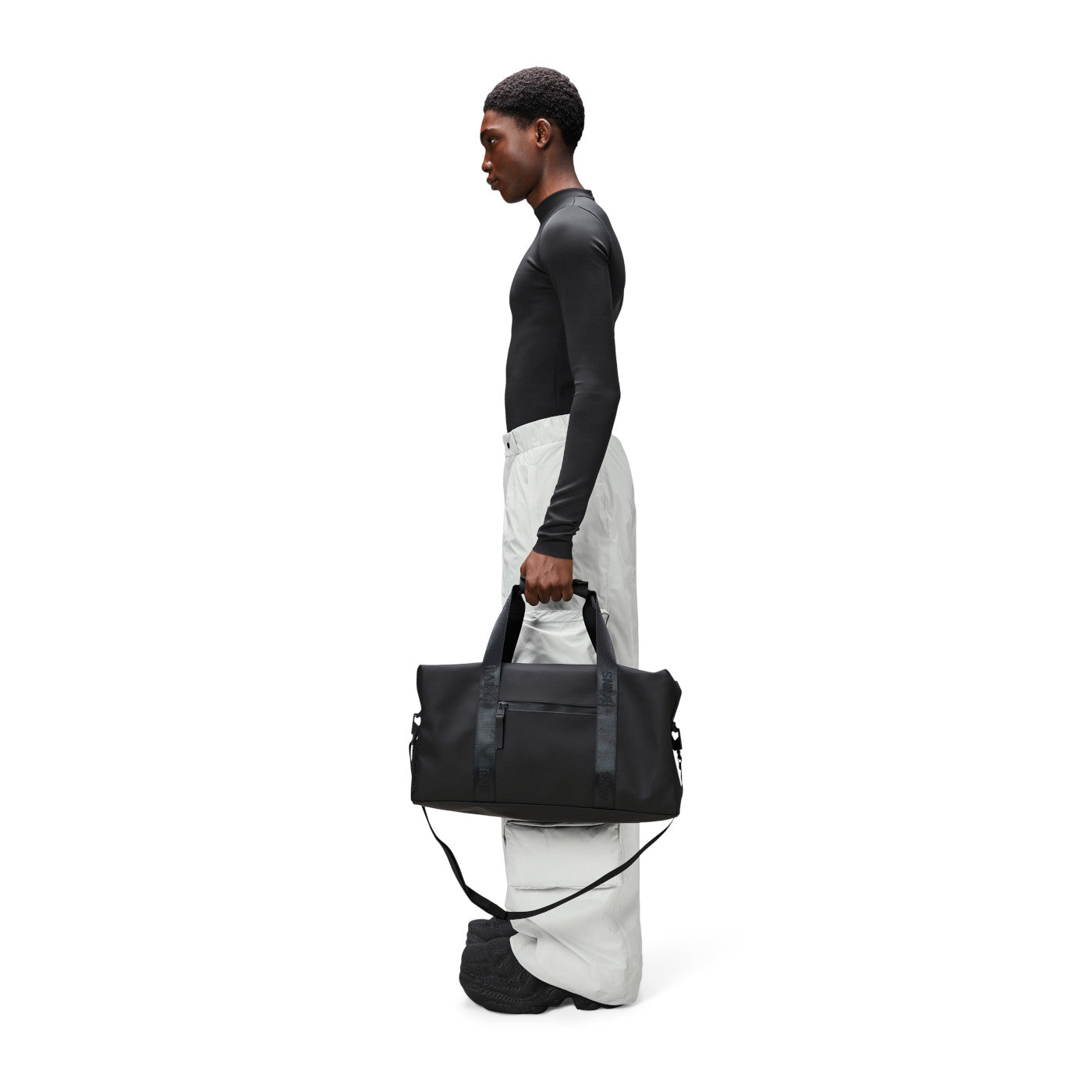 Rains Trail Black Travel bag R14380-01