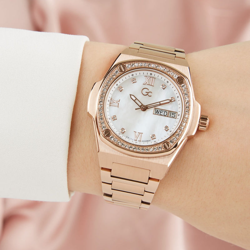 Gc Watches Coussin Shape Women's Watch Y98002L1MF-zoom-
